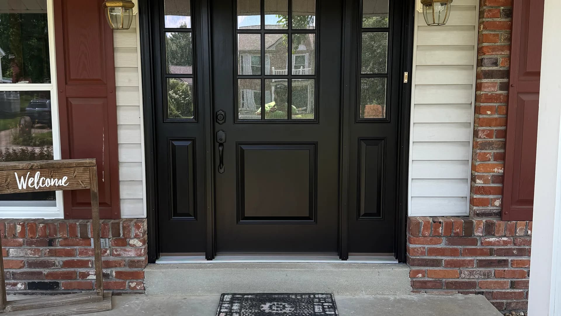 A new entry door installed by our crew