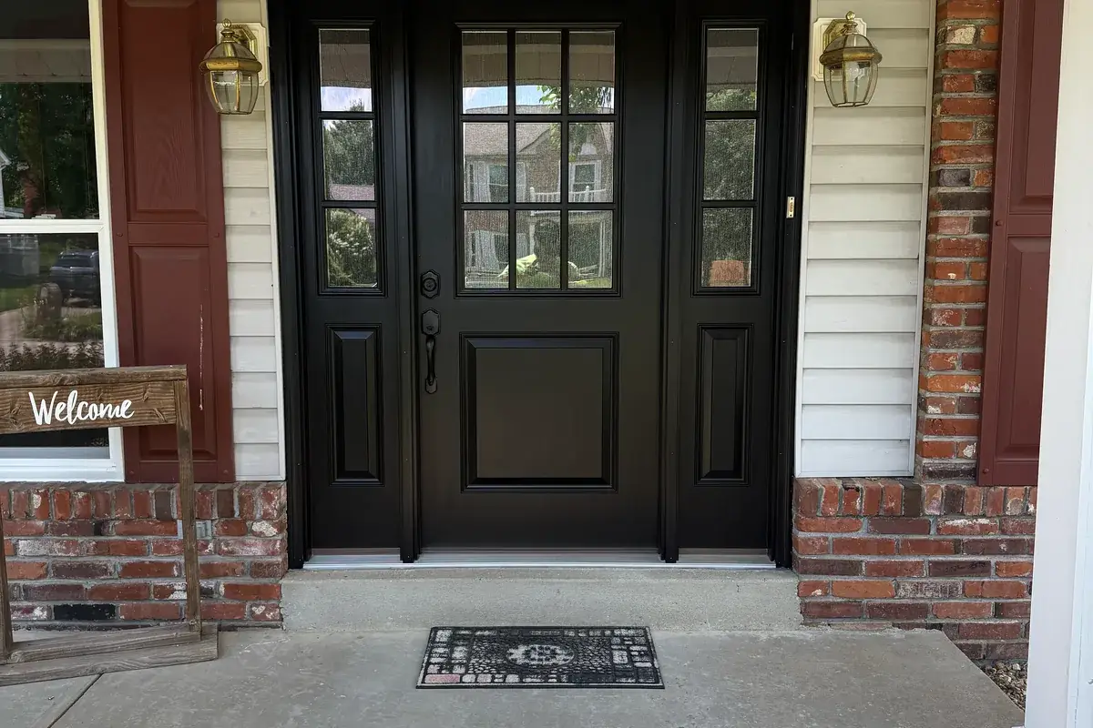 A new entry door on a St. Louis home
